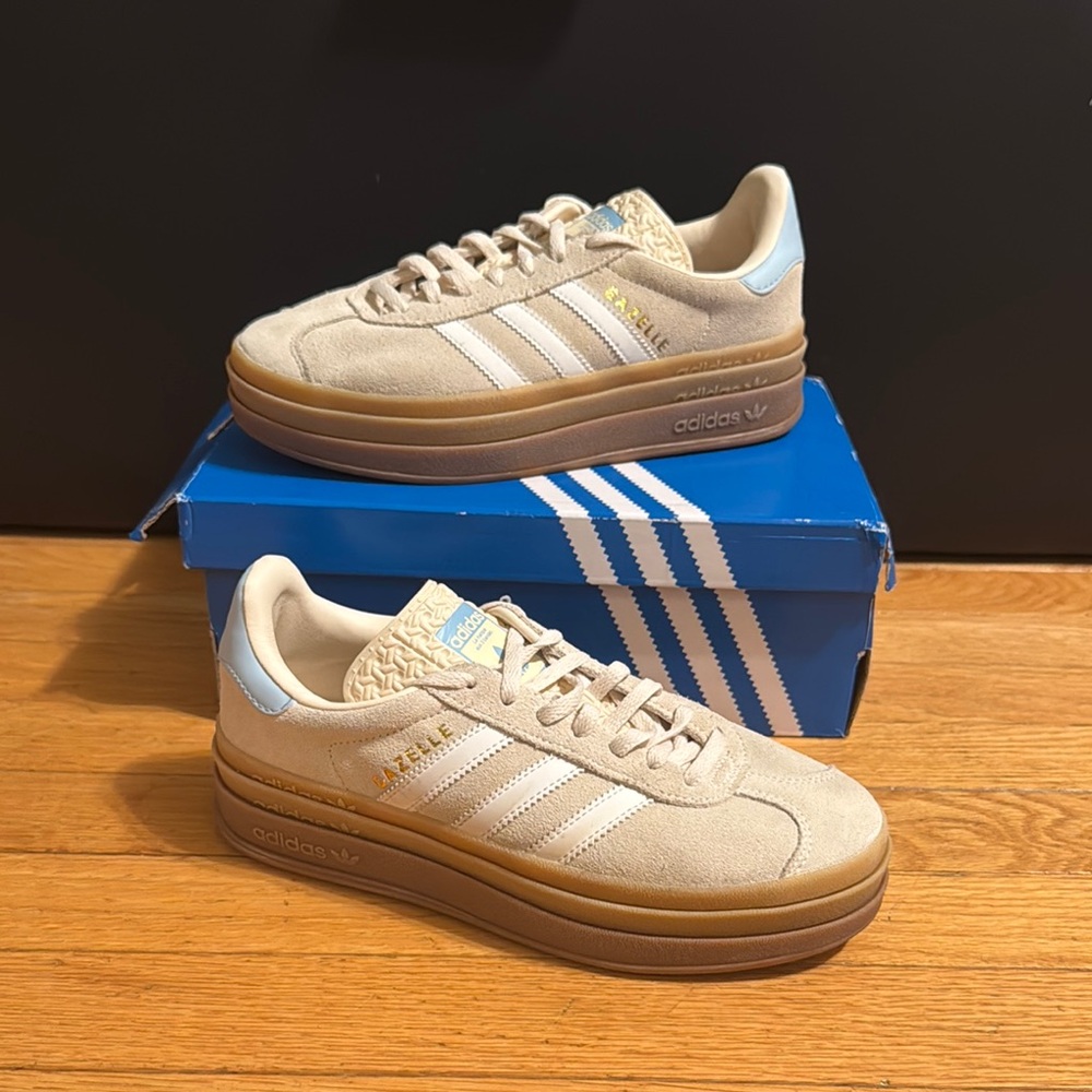 Adidas Gazelle Bold J Wonder White Clear Sky women’s 5.5